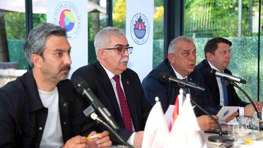 DTSO Meclisi Kusursuz Kafe'de yapıldı