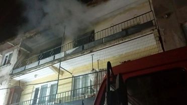 Bursa'da 3 Katlı Binada Yangın