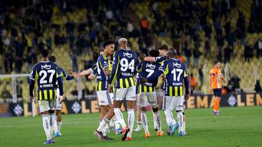 Fenerbahçe, Başakşehir'i 3-1 Yenerek İkinci Galibiyetini Aldı