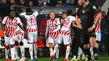 Galatasaray'a Samsun'da soğuk duş! Fenerbahçe ile puan farkı 4'e indi