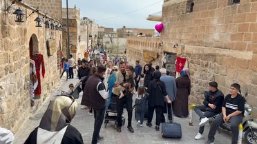 Uzak Şehir' ile Midyat'a Turist Akını