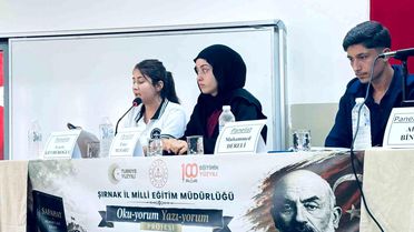 Cizre'de Safahat Paneli Düzenlendi