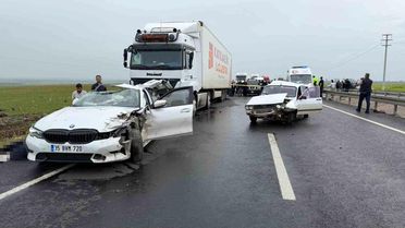 Siverek'te Trafik Kazası: 2 Ölü, 2 Yaralı