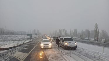 Afyonkarahisar'da Kar Yağışı Hayatı Olumsuz Etkiledi