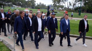 Bakan Bak, Golf Turnuvası'na Katıldı