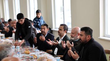 Başkan Çolakbayrakdar: 'Topraklarımız rahmetle doydu, hasadımız bereketli olsun'