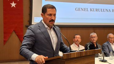 Hatay esnafı güven tazeledi: Aziz Fatih Yılmaz yeniden başkan