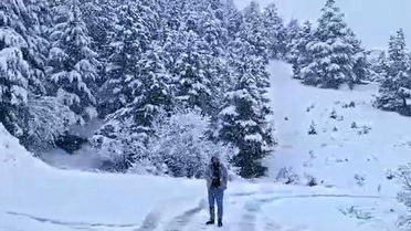 Isparta'da Mayıs'ta Kar Yağışı
