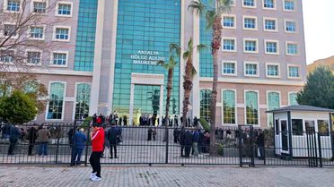 Muhittin Böcek'in de yargılandığı davada 'tehdit' ve 'menfaat' iddiaları