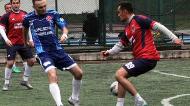 Zonguldak'ta Adalet Bakanlığı Turnuvası Finali Garantilendi