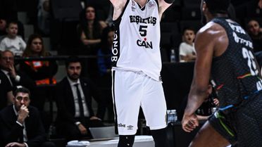 Beşiktaş GAİN, Aliağa'yı Yendi