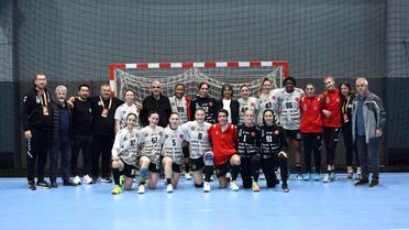 Bursa Büyükşehir Belediyespor şampiyonluğa koşuyor
