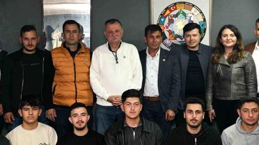 Kırsalda gençlere tam destek