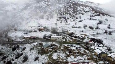 Erzincan'da Mayıs Ayında Kar Yağışı