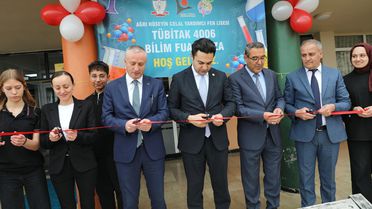 Ağrı’da bilim fuarı kapılarını açtı