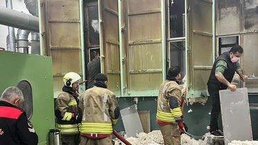 Kahramanmaraş’ta tekstil fabrikasında korkutan yangın