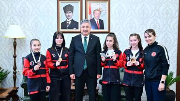 Eskişehir'de Taekwondo Başarıları Kutlandı