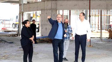 Başkan Altay: 'Türbe arkası Konya'ya yakışır bir hale dönüşecek'