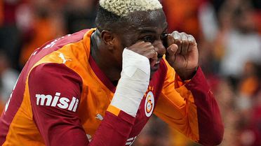 Dünya devinden Osimhen için güldüren teklif
