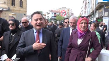 Ali Babacan Çorum'da Esnaf ve Vatandaşlarla Buluştu
