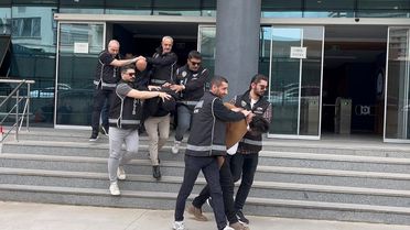 Bursa'da Kumar ve Borç Çetesi Çökertildi