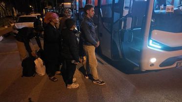 Foça'da Göçmen Kazası: 43 Kurtarıldı, 1 Çocuk Hayatını Kaybetti