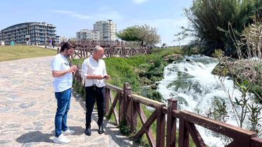 Antalya'da Falezlerden Düşen Turist Hayatını Kaybetti