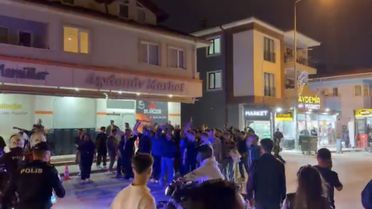 Sakaryaspor Taraftarları Galatasaray Kutlamasına Tepki Gösterdi