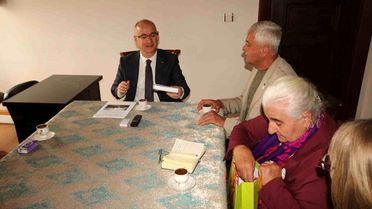 Srebrenitsa Anneleri'nden Ayvalık Kaymakamlığı'na ziyaret