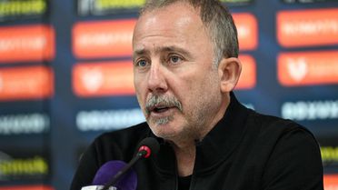 Çok sinirlendi! Sergen Yalçın'ı çıldırtan soru