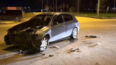 Erzurum'da Trafik Kazası: İki Yaralı