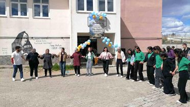 Karaçoban'da bir sofra kuruldu, mesafeler kardeşliğe dönüştü