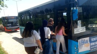 Manisa Kitap Fuarı'na Büyükşehir'den ücretsiz ulaşım desteği
