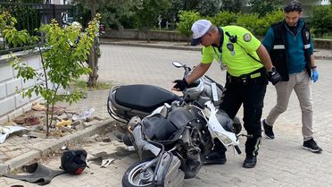 Nazilli'de Motosiklet Kazası: 2 Yaralı