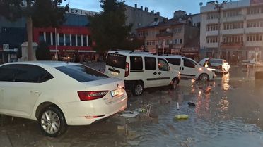 Samsun'da Sağanak: Taşkın ve Su Baskınları