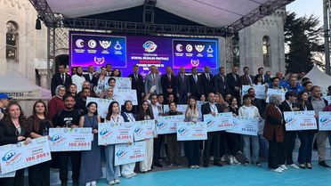 AİÇÜ’lü öğrenci ve akademisyene Türk dünyası projesiyle ödül