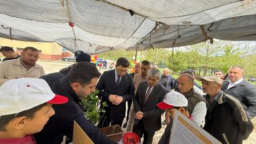 Kaymakam Çömen'den TÜBİTAK Bilim Fuarı Ziyareti