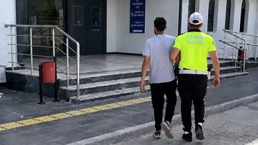 Arsuz’da trafiği tehlikeye atan motosiklet sürücüsüne ağır ceza