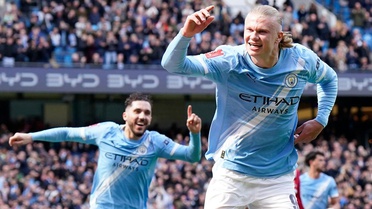 Kim Şampiyon olacak? Manchester City, Arsenal'in peşini bırakmıyor
