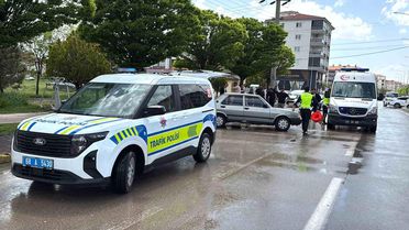 Aksaray'da Yaşlı Kadına Araç Çarptı