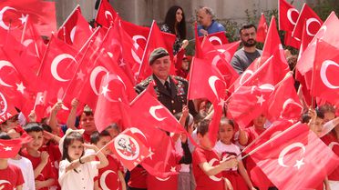 Öğrencilerden Mehmetçiğe Mektup