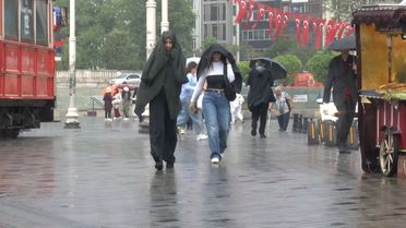 İstanbul'da Ani Yağmur Sürprizi