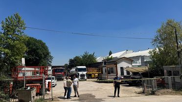 Bursa'da Fabrika Deposunda Yangın