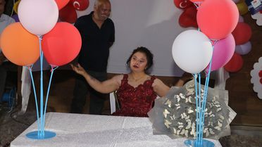 Down Sendromlu Kadının Gelinlik Hayali Gerçek Oldu