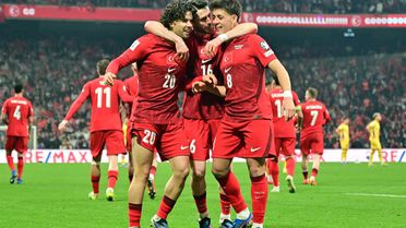 Futbolseverlere müjde! A Milli Takım'ın hazırlık maçları şifresiz kanalda