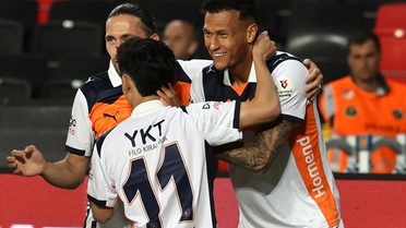 RAMS Başakşehir sezonu beşinci tamamladı! Avrupa kupaları için gözler Trabzonspor'da