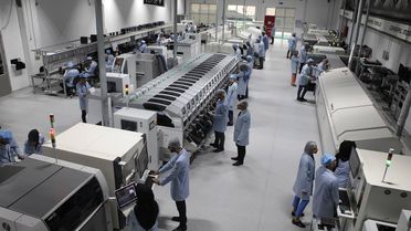 Teknoloji devi Foxconn üretim üssünü İstanbul'a taşıyor
