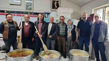 Fundacık köy hayrına yoğun katılım
