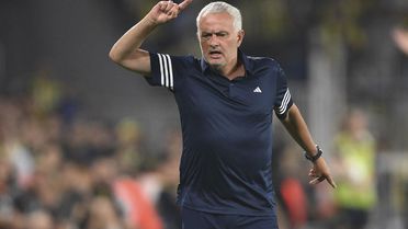 Mourinho üzgün! Namağlup tamamladığı ligi kaçıncı bitirdiğine inanamayacaksınız