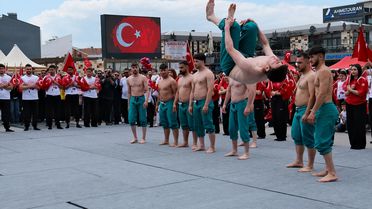 19 Mayıs coşkusu 6 ilde törenlerle kutlandı